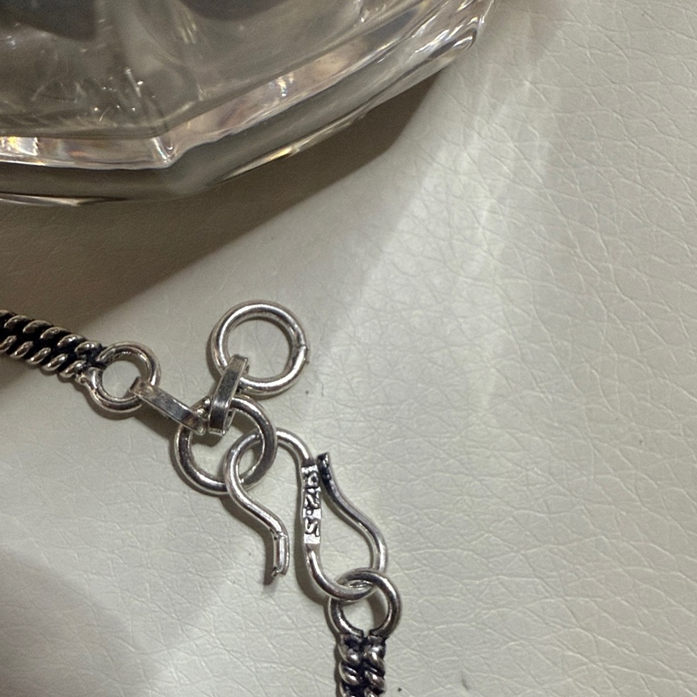 925 Red Rabbit Charm Toggle Bracelet - Picture 5 of 5